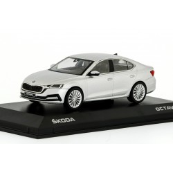 2020 Škoda Octavia IV − stříbrná Brilliant metalíza − Norev 1:43