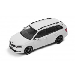 2017 Škoda Fabia III Combi − bílá barva Laser − Norev 1:43