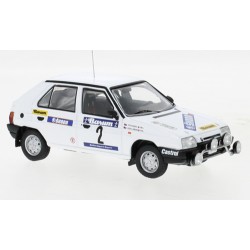 Škoda Favorit 136 L − Rallye Valašská zima 1989, č. 2, P. Sibera & P. Gross − IXO 1:43