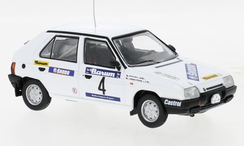 Miniature IXO Skoda Favorit 136L – Rallye Bohemia 1989 – 1:43 – Neuve