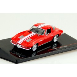 1963 Chevrolet Corvette C2 − červená − IXO Models 1:43