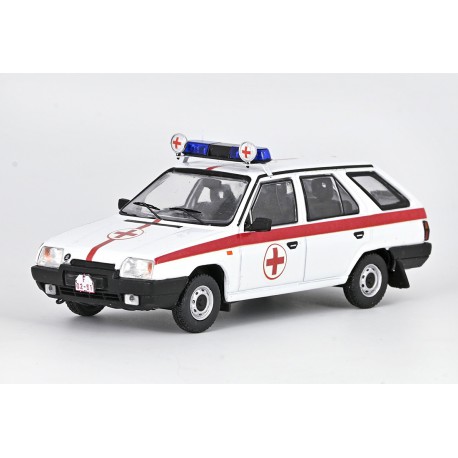 1990 Škoda Forman − zdravotnický vůz AZNP Mladá Boleslav − CAL/MD 1:43