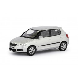 2007 Škoda Fabia II − stříbrná Brilliant metalíza − ABREX 1:43